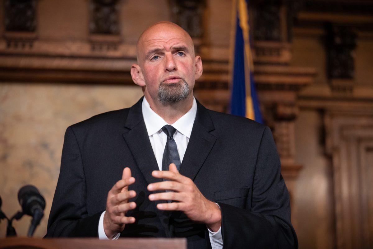 Photo courtesy of Tom Wolf, https://www.flickr.com/photos/governortomwolf/48795383202/in/photolist-2hkT6qo-nyhvX5-2hkT8cV-2jw5wgh-2TdFMB-2nMMvq7-2jw14L7-2jw14wK-G9MH64-JrixSQ-eyBh6Q-2jw4oD9-2jD2pCH-2n9MEx3-6afK5k-2e9Z51C-eyBh81-N8qePs-79AiaJ-2nKjUzR-2jw142b-2jw144F-2cQWmQK-2jw5wKJ-2jw14dP-2jw4nSu-2jw14h6-2eeNfbZ-2jw4o1L-2jw5wmY-2kLVcLX-2jw4ofy-2jw4o72-2jw4o9g-2gBFAzf-2jw4ob5-2jw14Bj-2jw4ozw-2jw14FN-2jw5wNz-2jw5wut-2hXardZ-79CfvZ-2jw14Dt-2hkSpLY-2jw4ojg-79G5No-Qtf5KK-2jD5X69-2cQL2hM